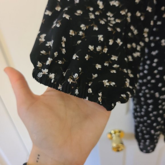 Oak + Fort Floral Dress - Picture 3 of 5